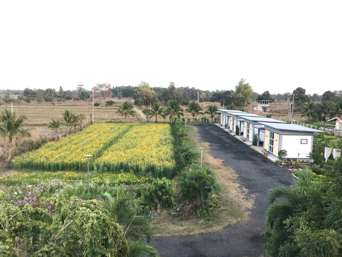 Ok Farm Resort Det Udom Extérieur photo