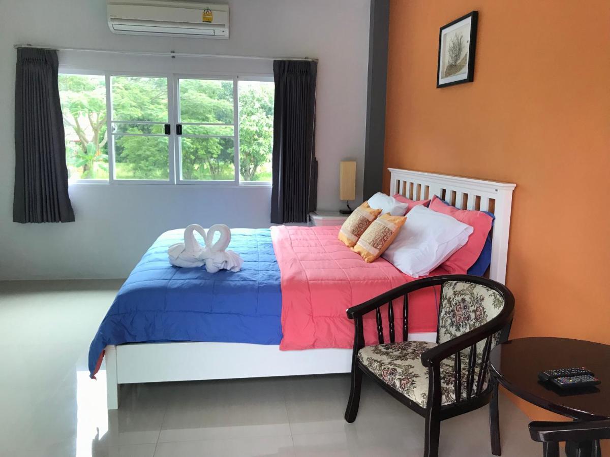 Ok Farm Resort Det Udom Extérieur photo