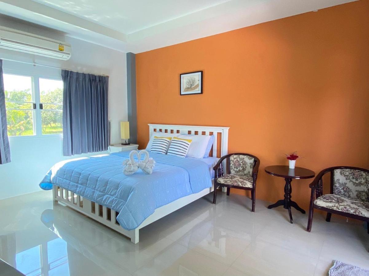 Ok Farm Resort Det Udom Extérieur photo