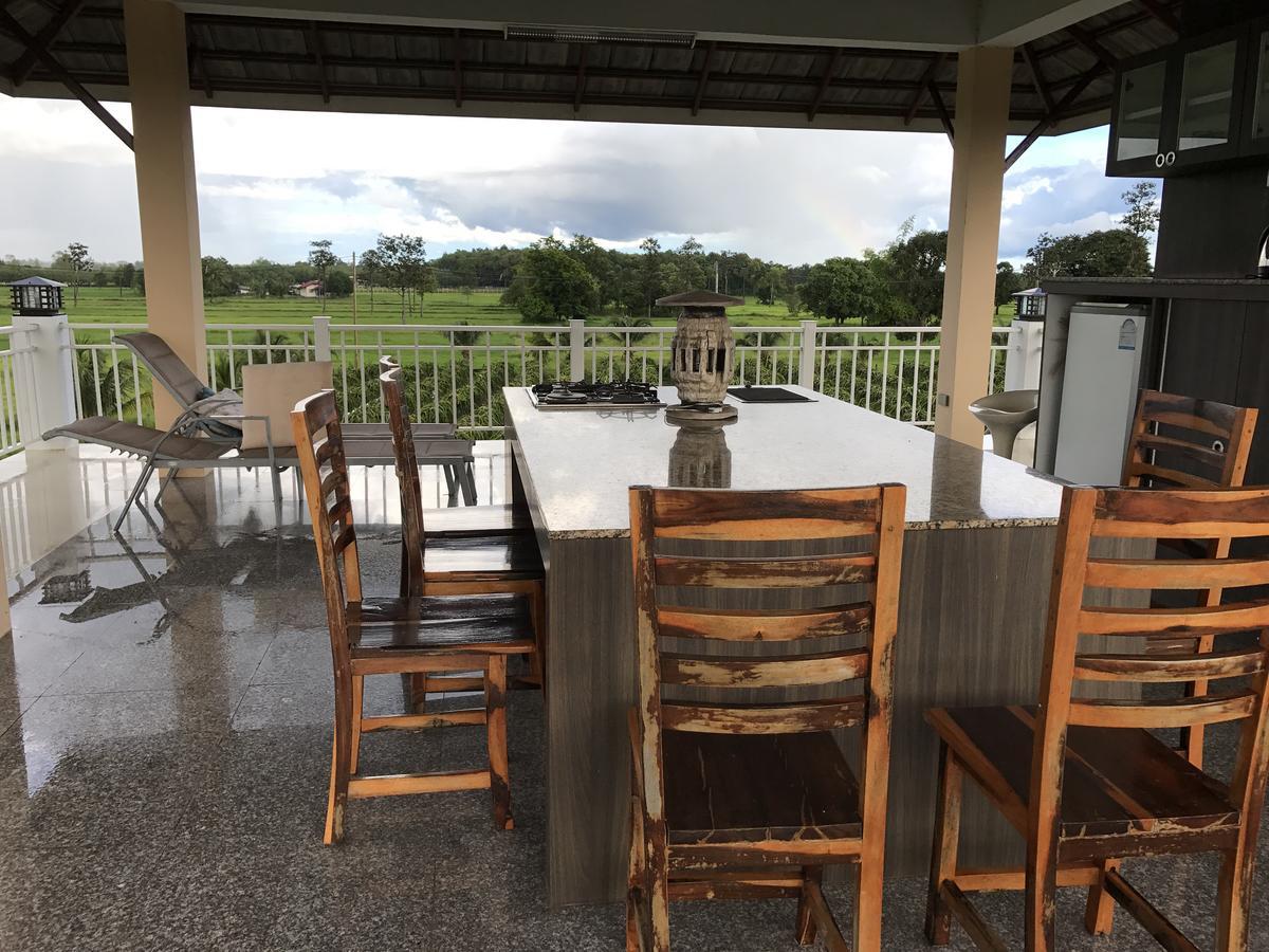 Ok Farm Resort Det Udom Extérieur photo