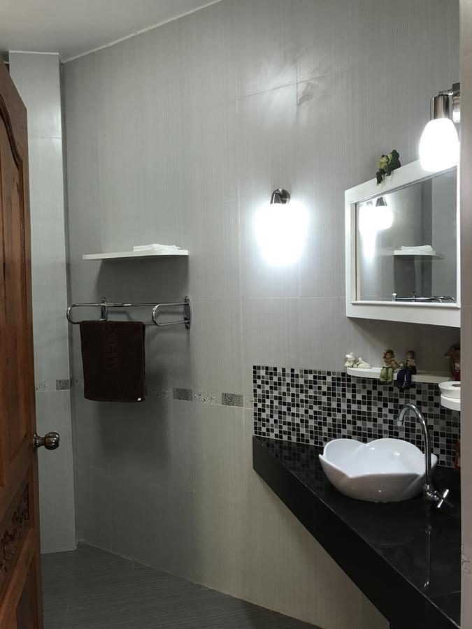 Ok Farm Resort Det Udom Extérieur photo